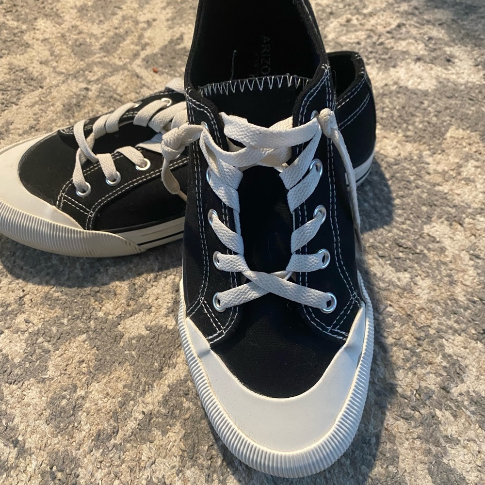 Converse Black and White Flats